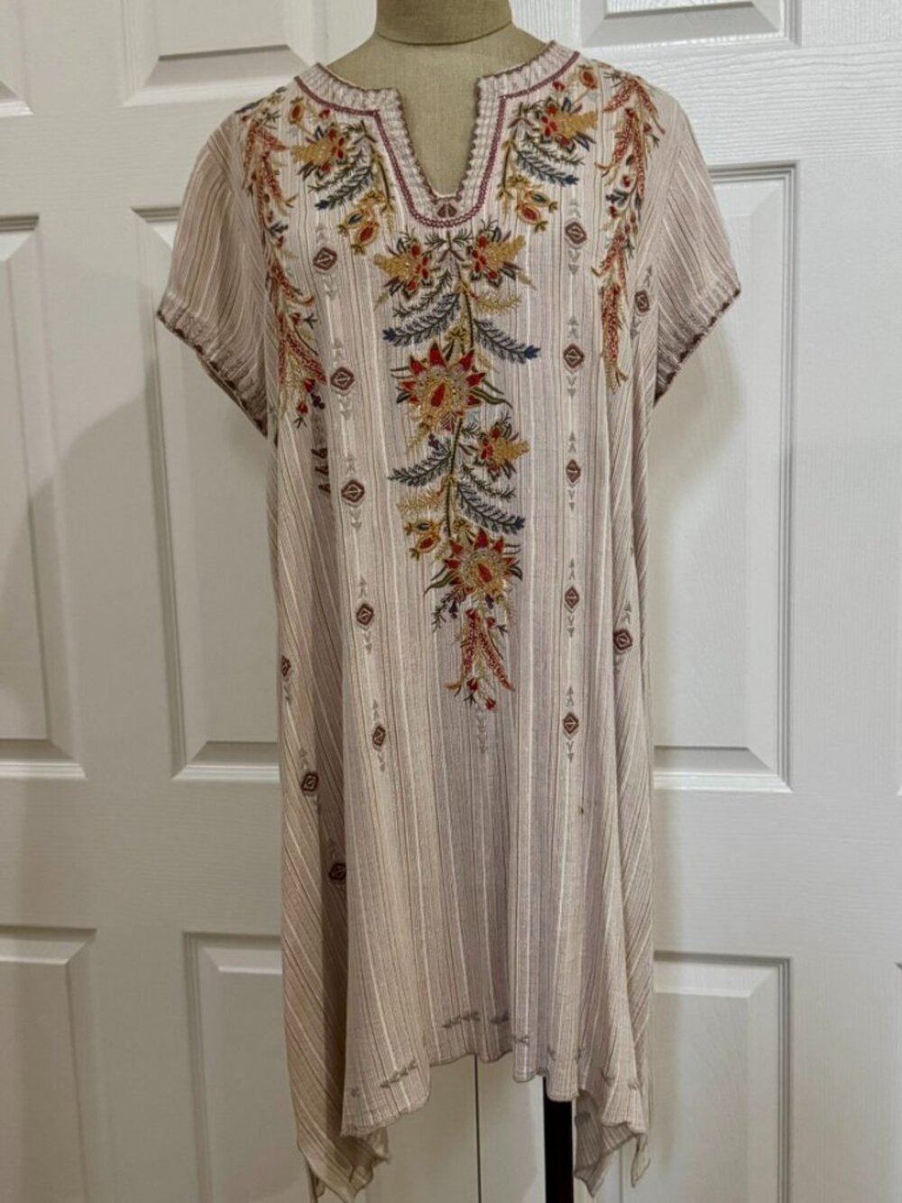 Johnny Was Workshop Embroidered Tunic Dress Beige Floral Linen Blend Boho Size S
